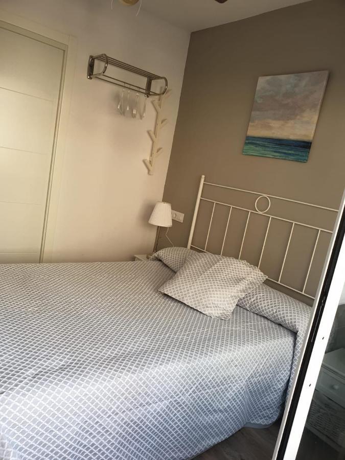 Con Vistas A Playa Y Con Piscina Apartment Roses